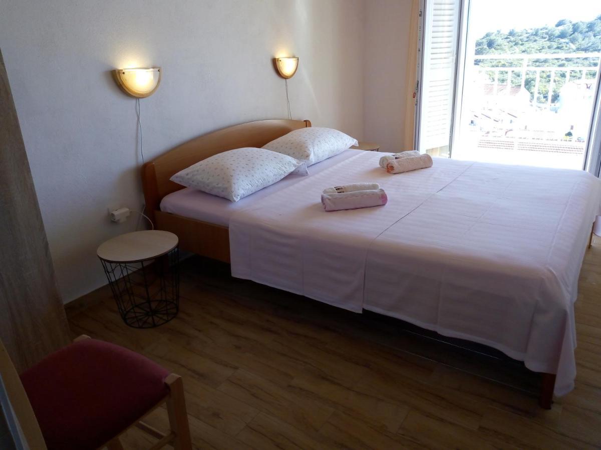 Ruzica Saric Hotel Хвар Екстериор снимка