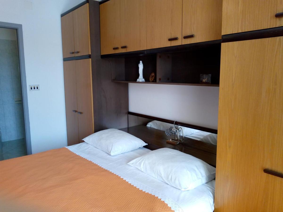 Ruzica Saric Hotel Хвар Екстериор снимка